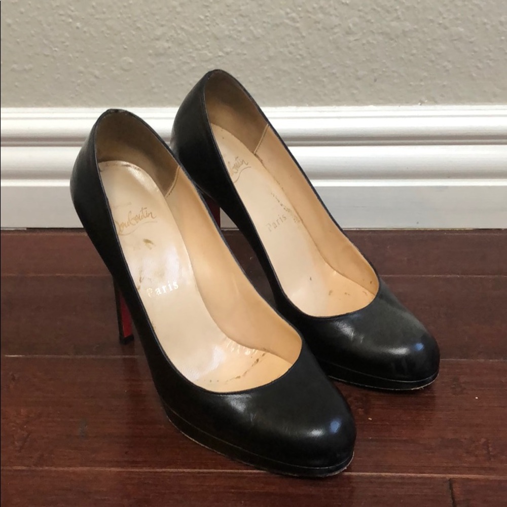 Christian Louboutin Black Round Toe Pumps